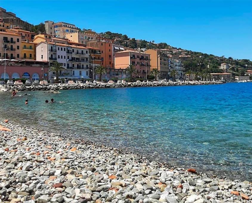 Sweet Liana Un Tuffo Nel Cuore Del Paese Porto Santo Stefano  Exterior photo